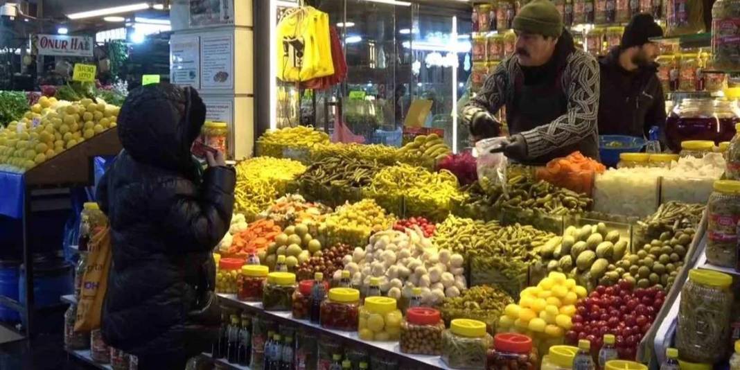 1 değil 2 değil tam 35 çeşit! Kilosu 250 TL’den yok satıyor 3